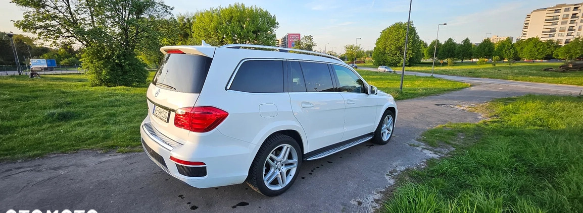 Mercedes-Benz GL cena 163333 przebieg: 201000, rok produkcji 2014 z Warszawa małe 781